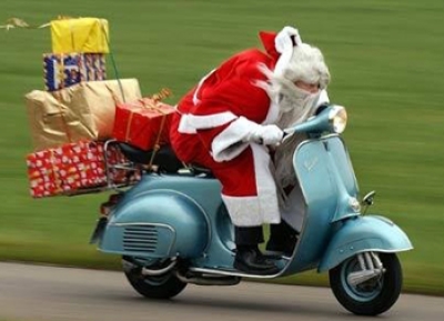 Kerstman op de Motor